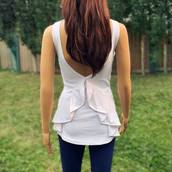 Karma Athletics peplum hem tank top - Picture 6 of 10